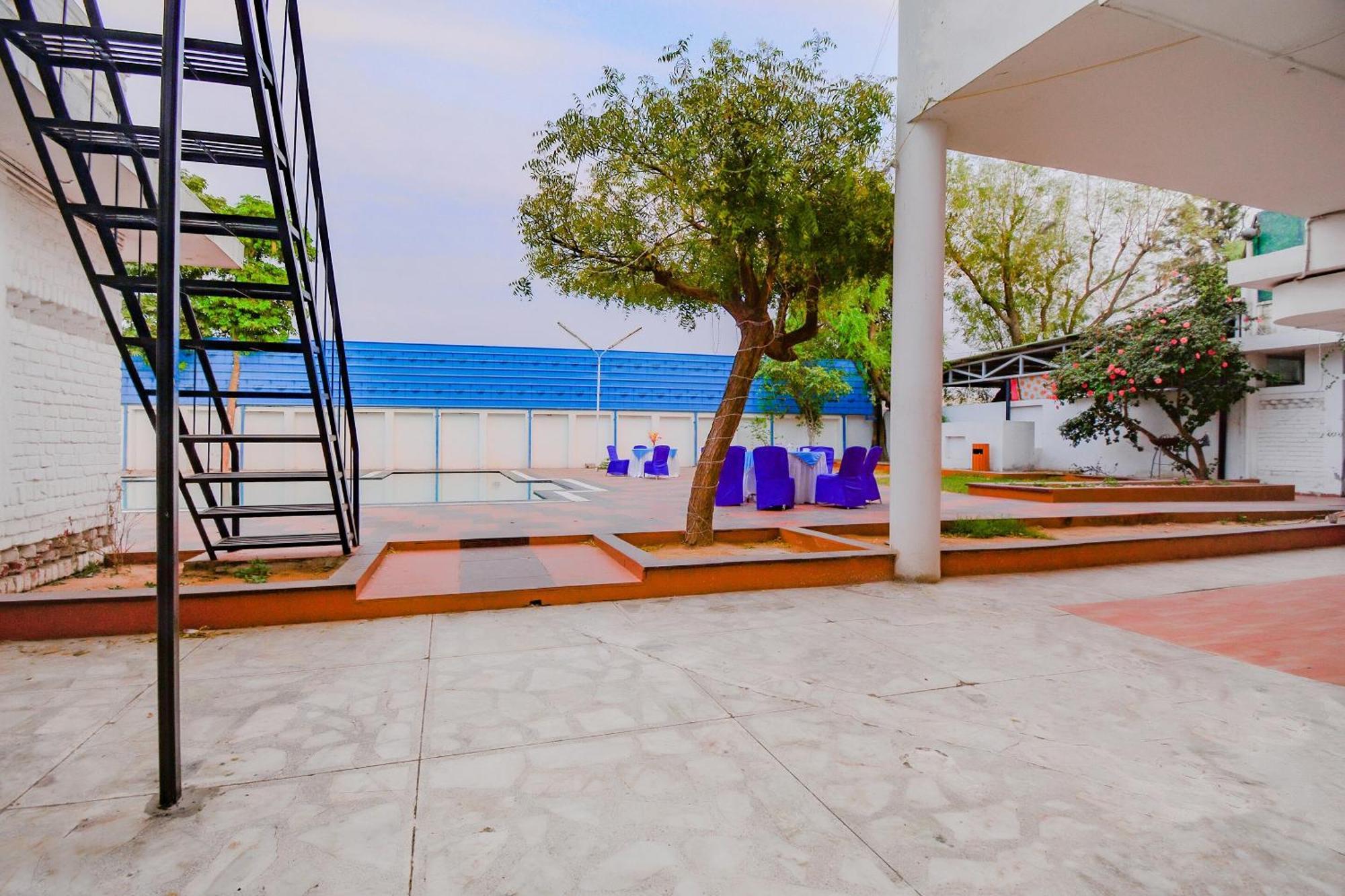 Hotel O Riders Resort Bagru ภายนอก รูปภาพ